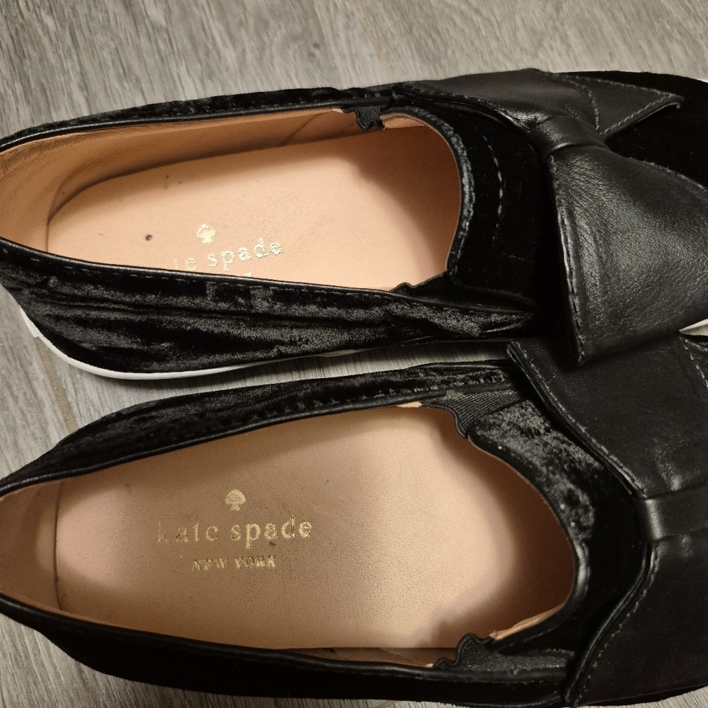 Kate Spade Black Velvet Loafers with Bow Delise Sneakers 8 Slip On - Picture 3 of 6